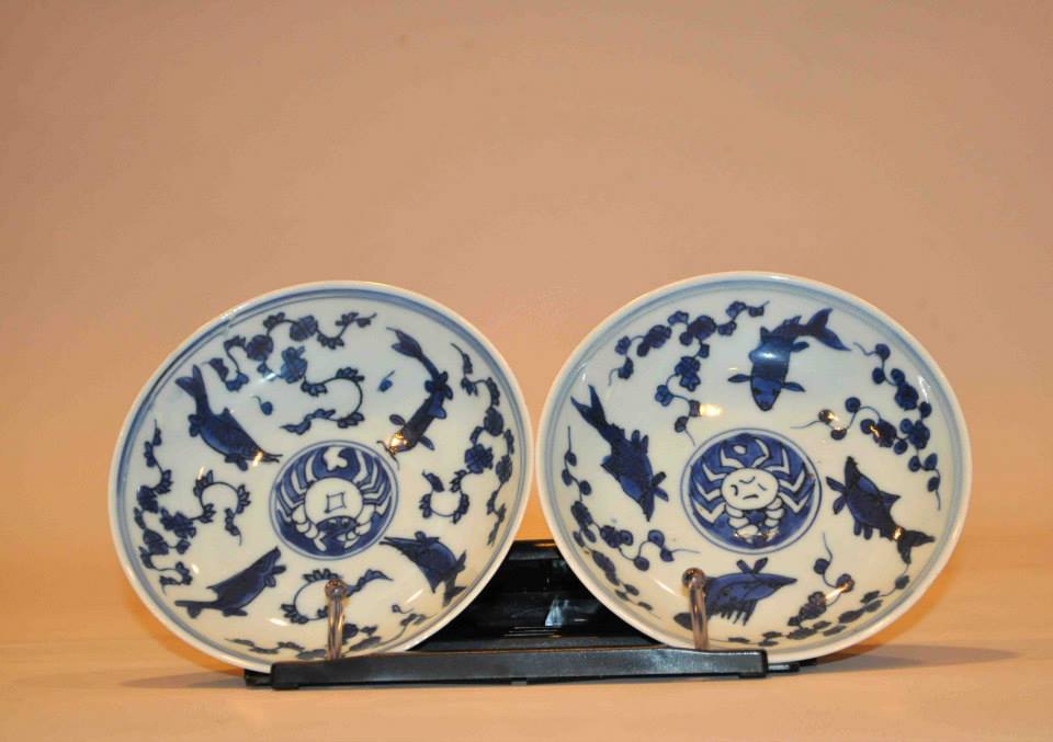 Jia Jing Plates - Fish & Crab Motif