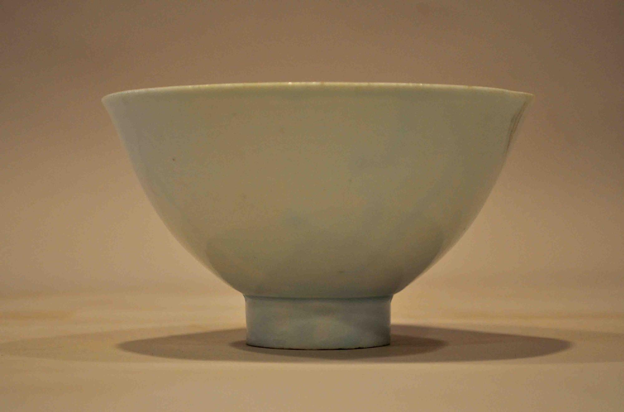 Porcelain Bowl large (6.25dx3.5h)